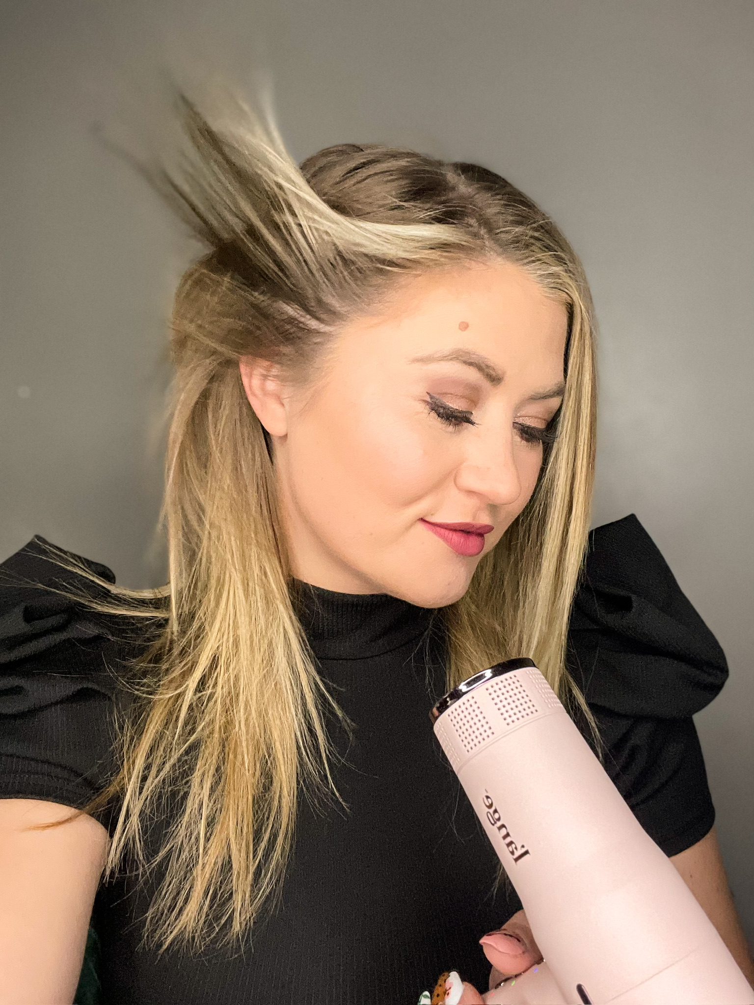 Savannah Kreger blow drying sleek straight hair with L’ange blow dryer, shiny smooth strands, must-have L’ange styling tools, everyday hair care, frizz control, best hair dryer for volume and shine, salon-quality blowout at home, heat styling with L’ange, healthy manageable hair